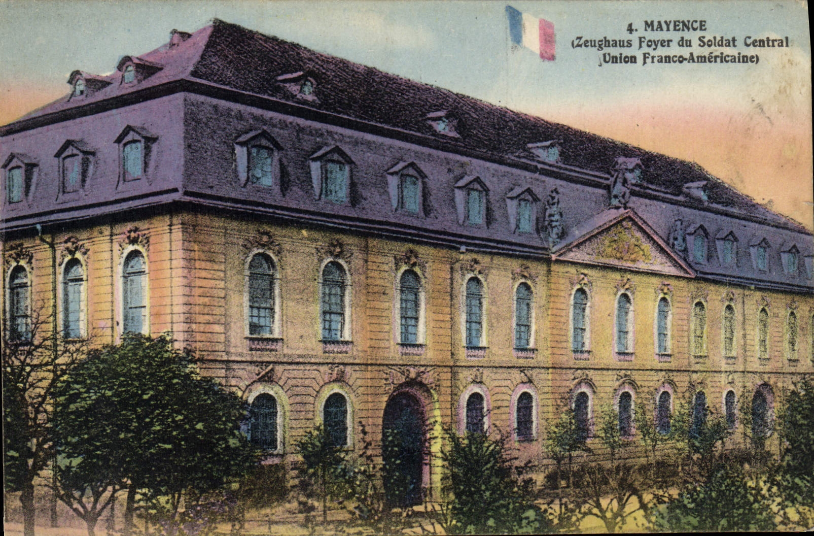 VINTAGE POSTCARD Militaria Mainz Zeughaus Hearth of the central soldier Free American Union