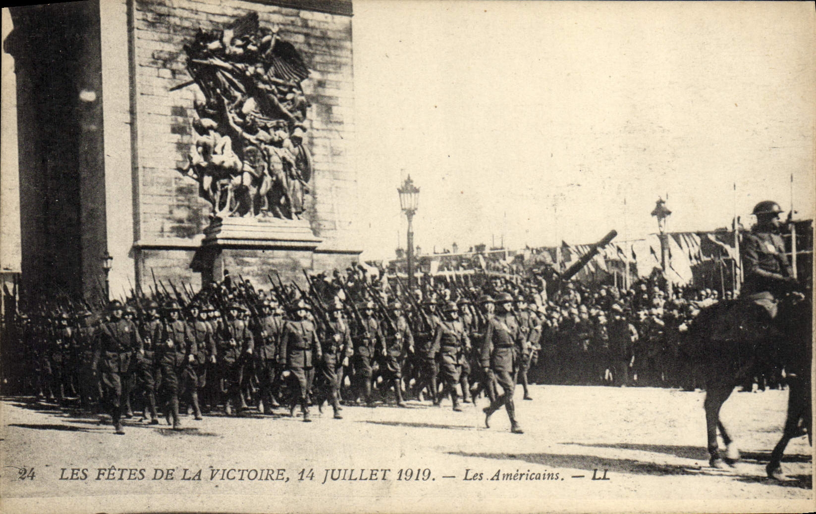VINTAGE POSTCARD Militaria Festivals of the Victoire July 14th, 1919 American
