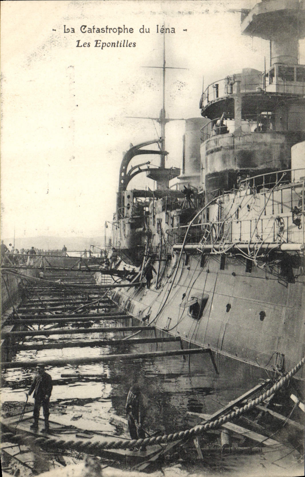 VINTAGE POSTCARD Boat War Catastrophe of Iena epontilles