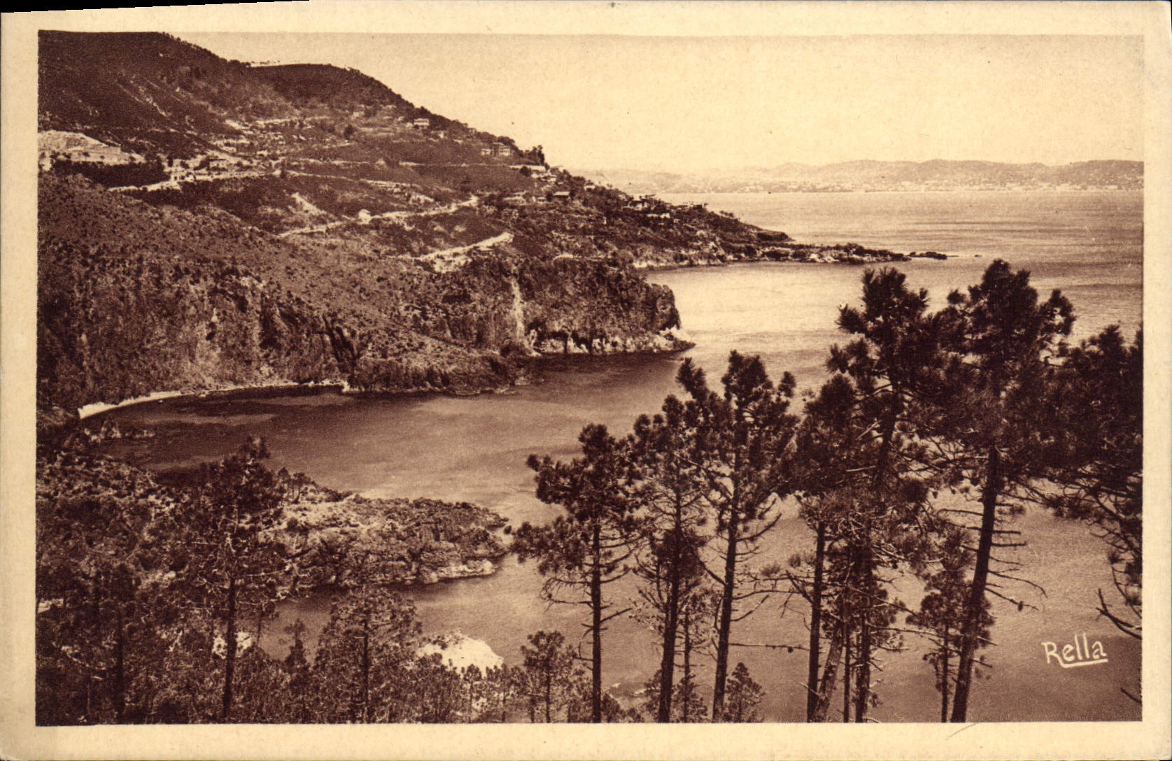 La POSTAL de la VENDIMIA la cornisa del oro señala el collar visto galere de Esquillon con Cannes lejano
