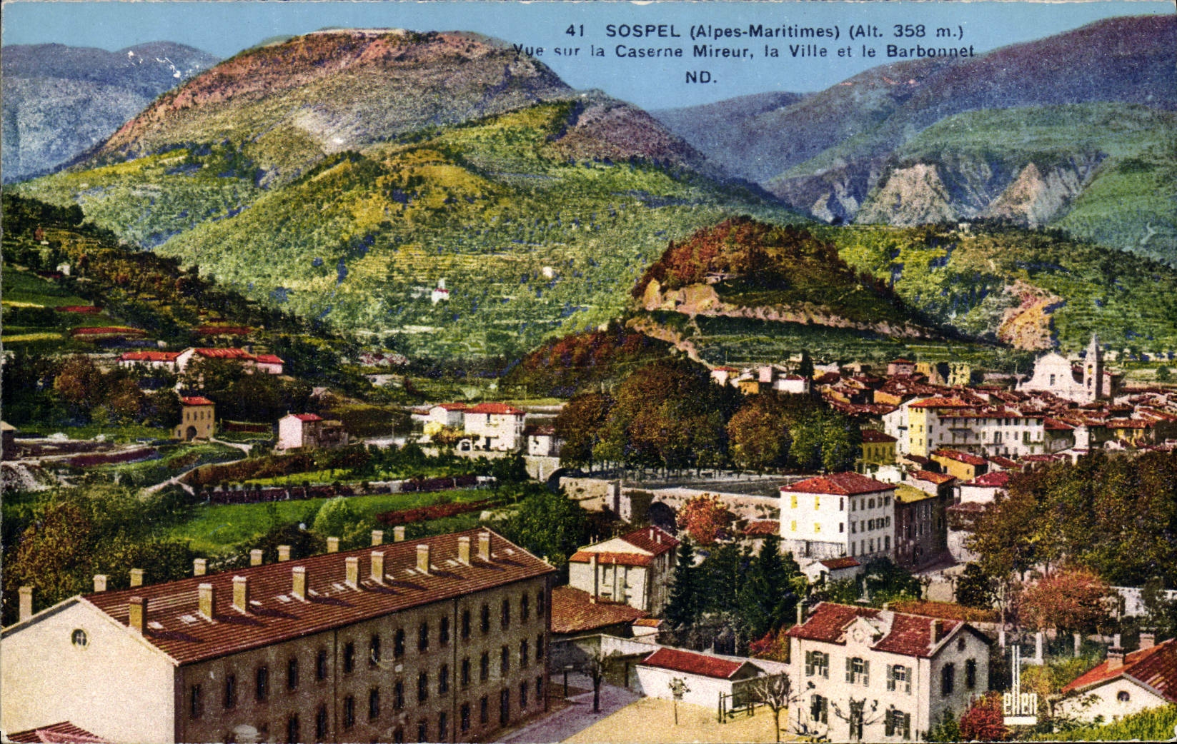 La POSTAL Sospel de la VENDIMIA visto en el Mireur acuartela la ciudad y el Barbonnet