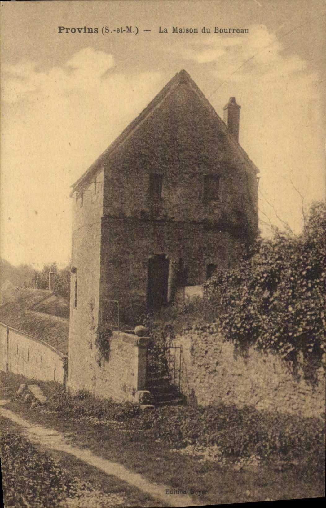 VINTAGE POSTCARD Prison Layered branches the house of the torturer