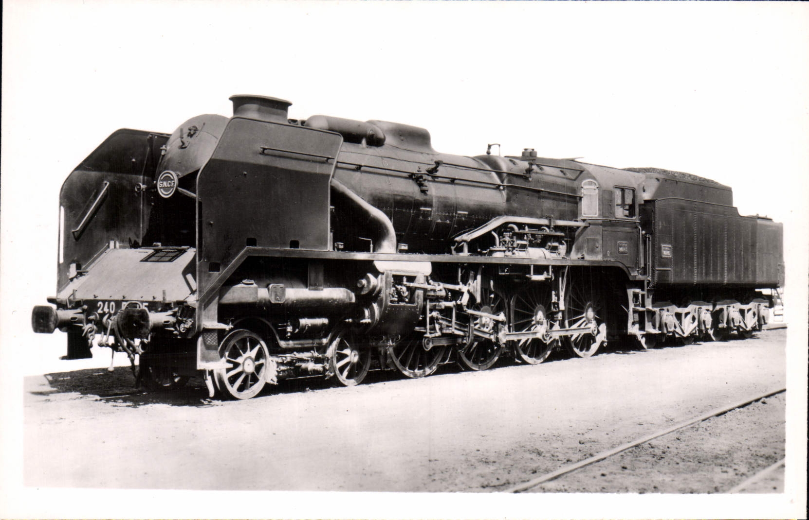 VINTAGE POSTCARD Train Engine 240 P