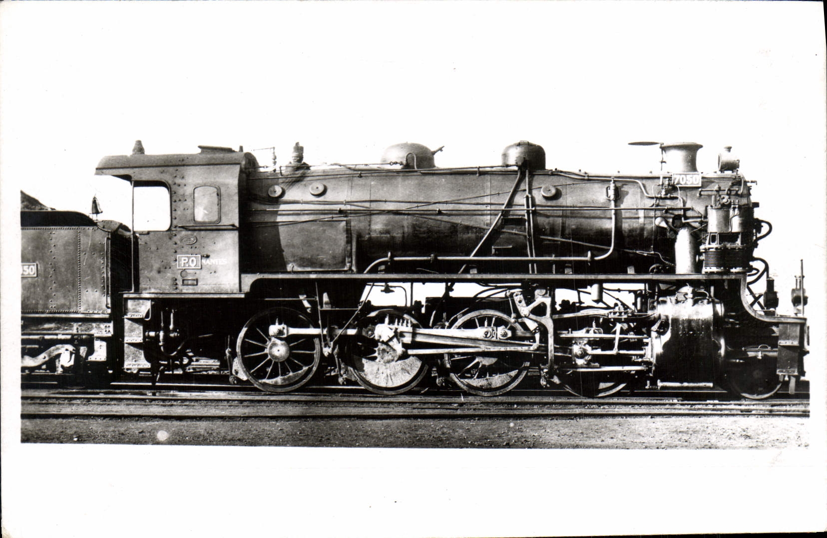 Mediodía D 58 del PO del motor del tren de la POSTAL de la VENDIMIA