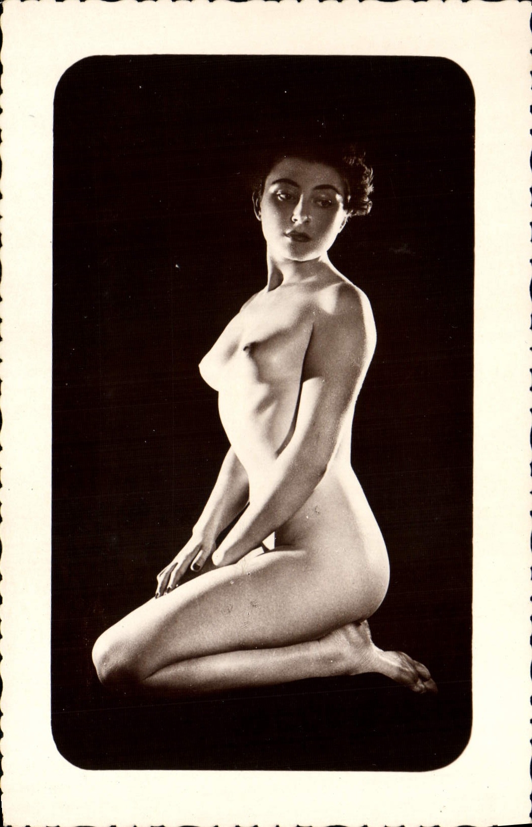 CPM Nu erotique Femme