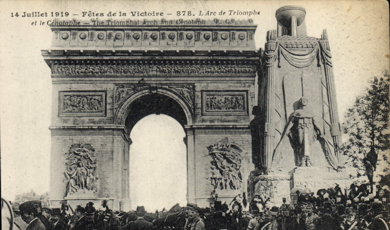 CPA Militaria Fetes de la victoire 14 juillet 1919 L'Arc de TRiomphe 