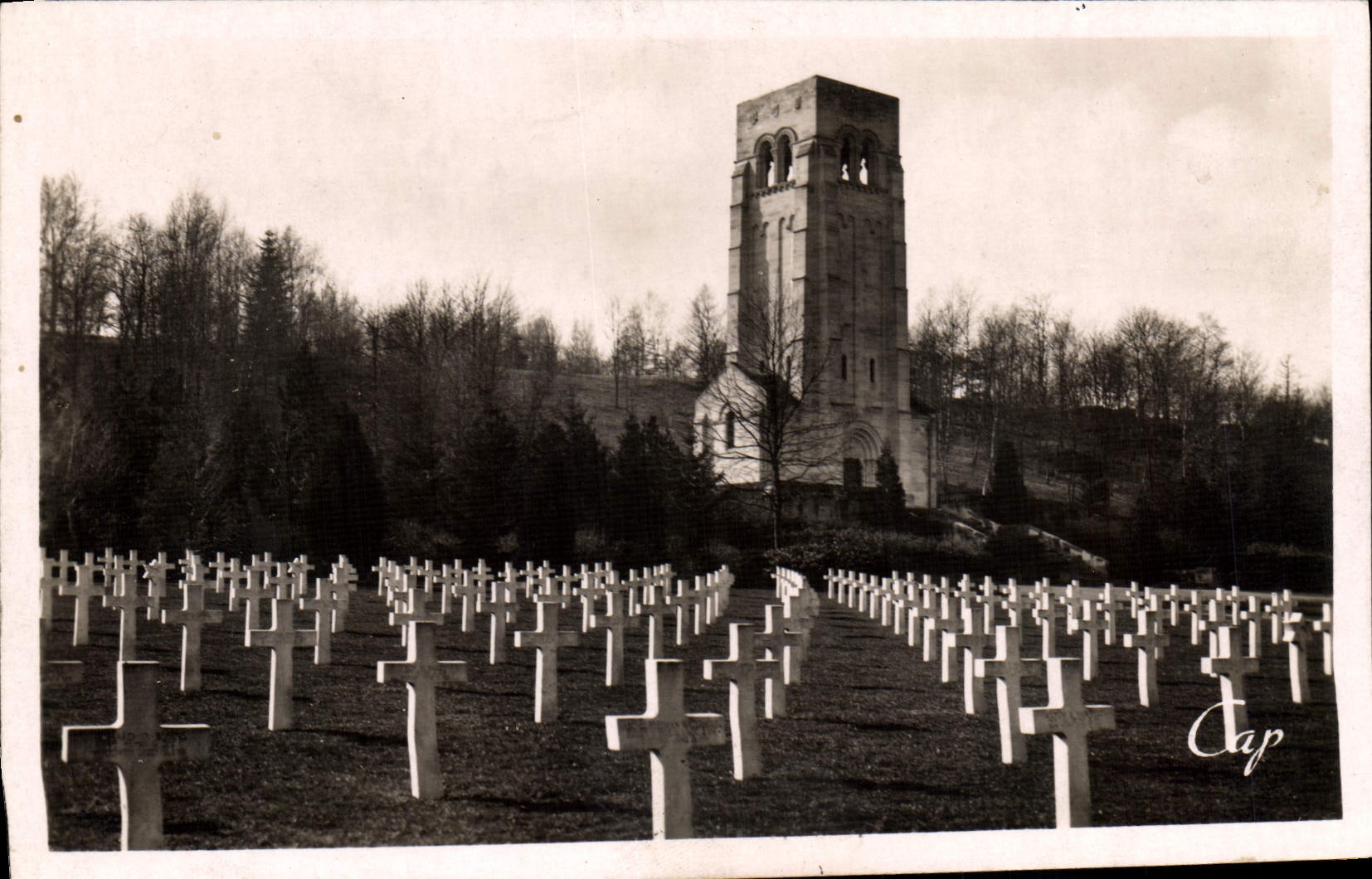 CPA Militaria Chateau Thierry Cimetiere americain de Bellean