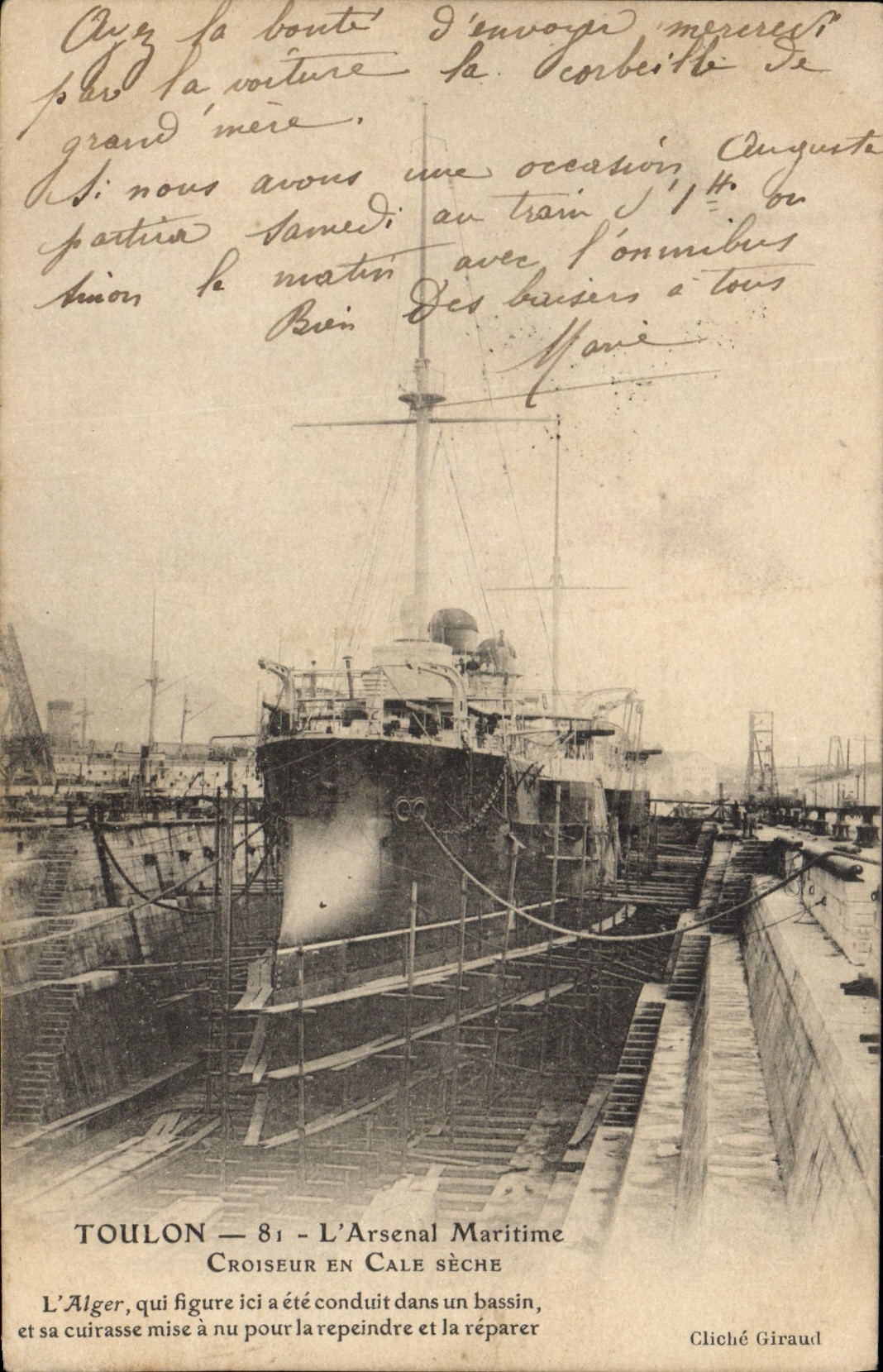 CPA Bateau Guerre Toulon Arsenal maritime Croiseur en cale seche 