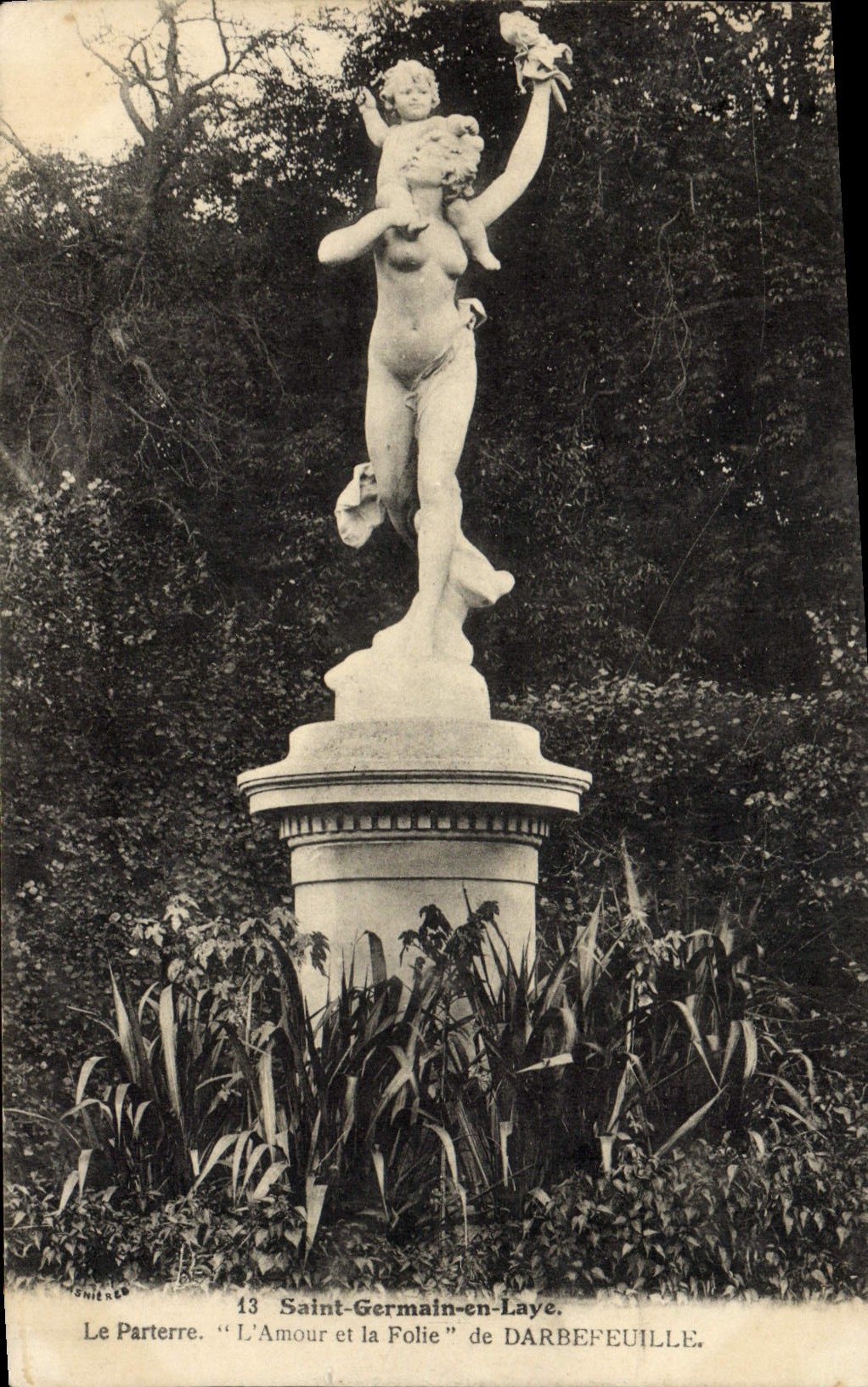 CPA Saint Germain en Laye Le parterre L'amour et la folie de Darbefeuille