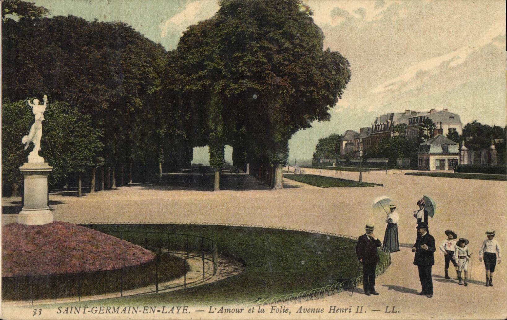 CPA Saint Germain en Laye L'amour et la folie Avenue Henri II