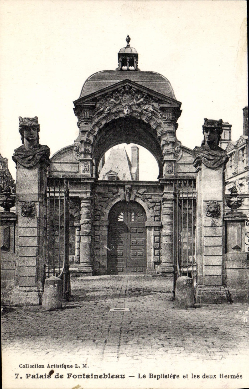 VINTAGE POSTCARD Palate of Fontainebleau the Baptistry and Two Hermes