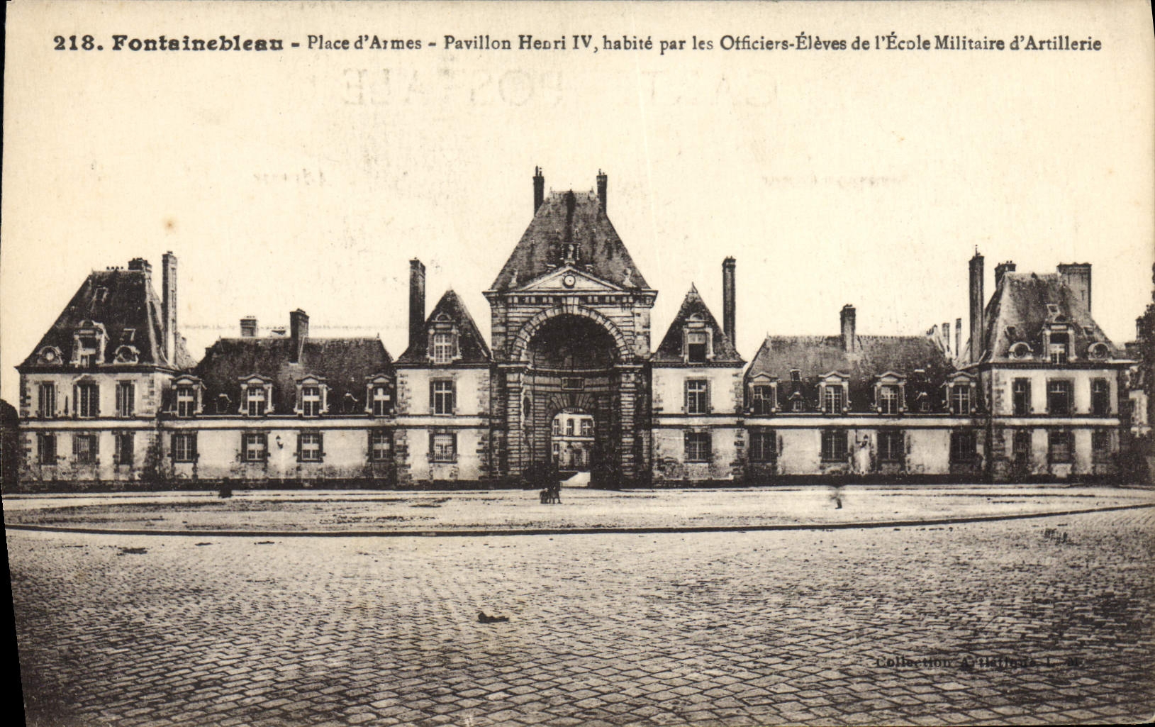 CPA Palais de Fontainebleau Place d'armes Pavillon Henri IV