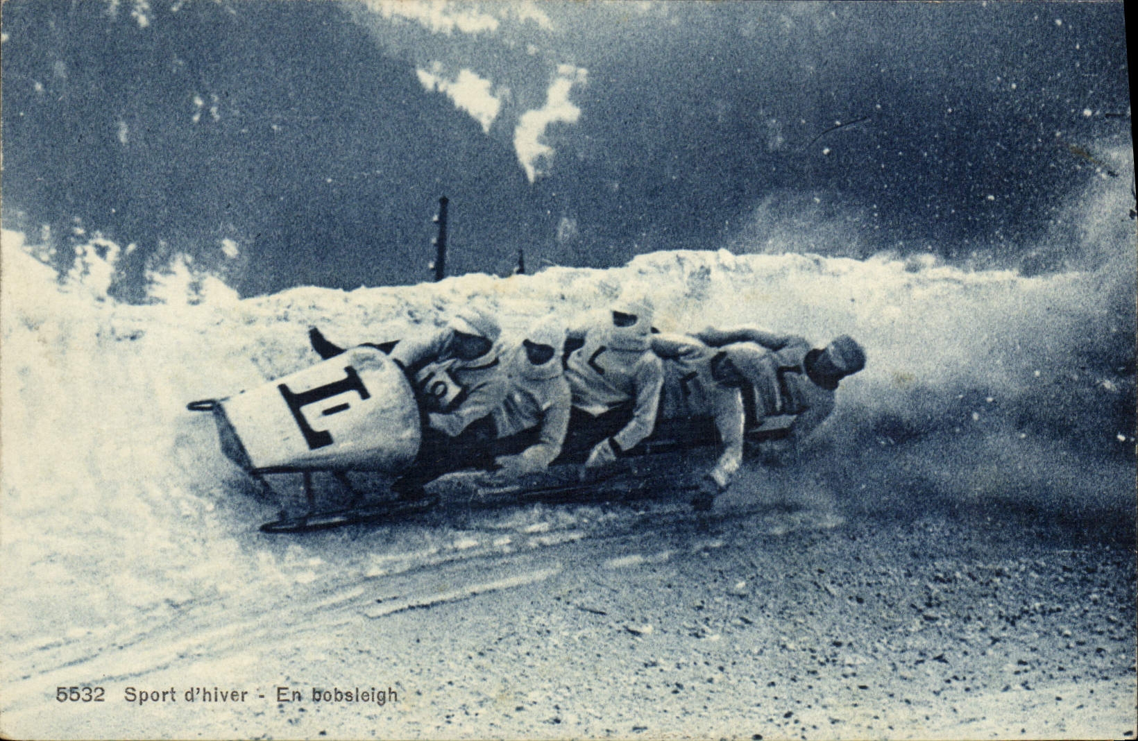 CPA Sports d'hiver Ski En bobsleigh