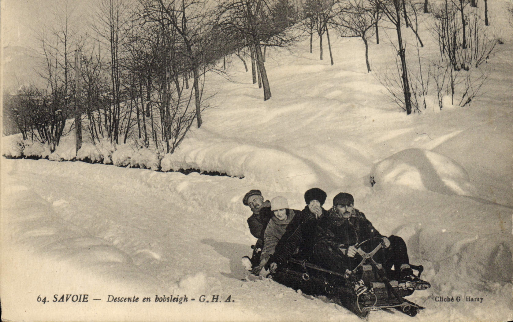 Pendiente de la col rizada del esquí de los deportes de invierno de la POSTAL de la VENDIMIA en Bobsleigh