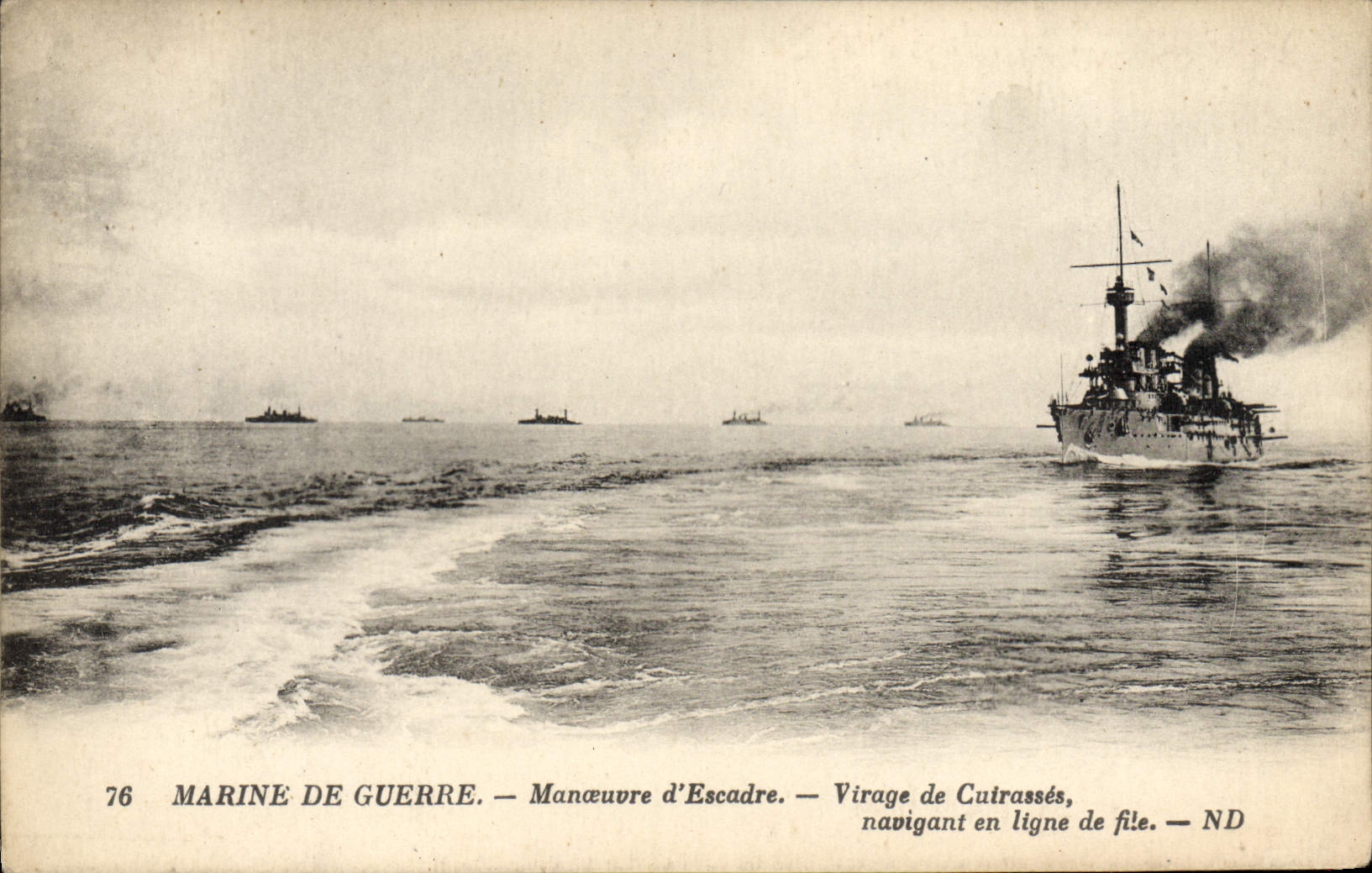 CPA Bateau Guerre Manoeuvres d'escadre Virage de cuirasses navigant en ligne de file