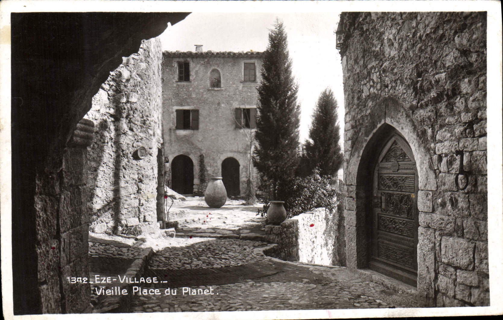 CPA Eze Village Vieille Place du Planet