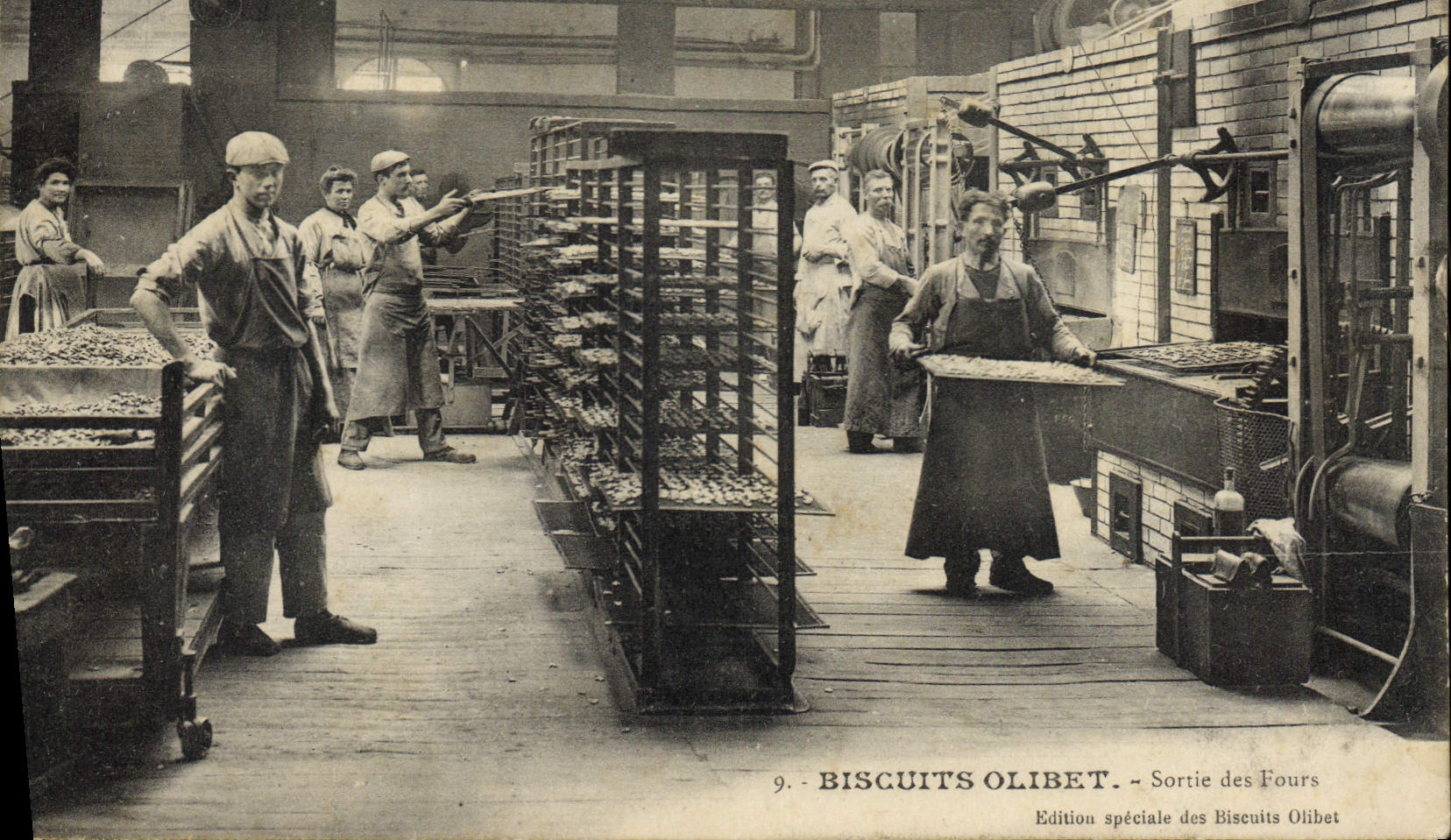 VINTAGE POSTCARD Cookies Olivet Paris Left the furnaces