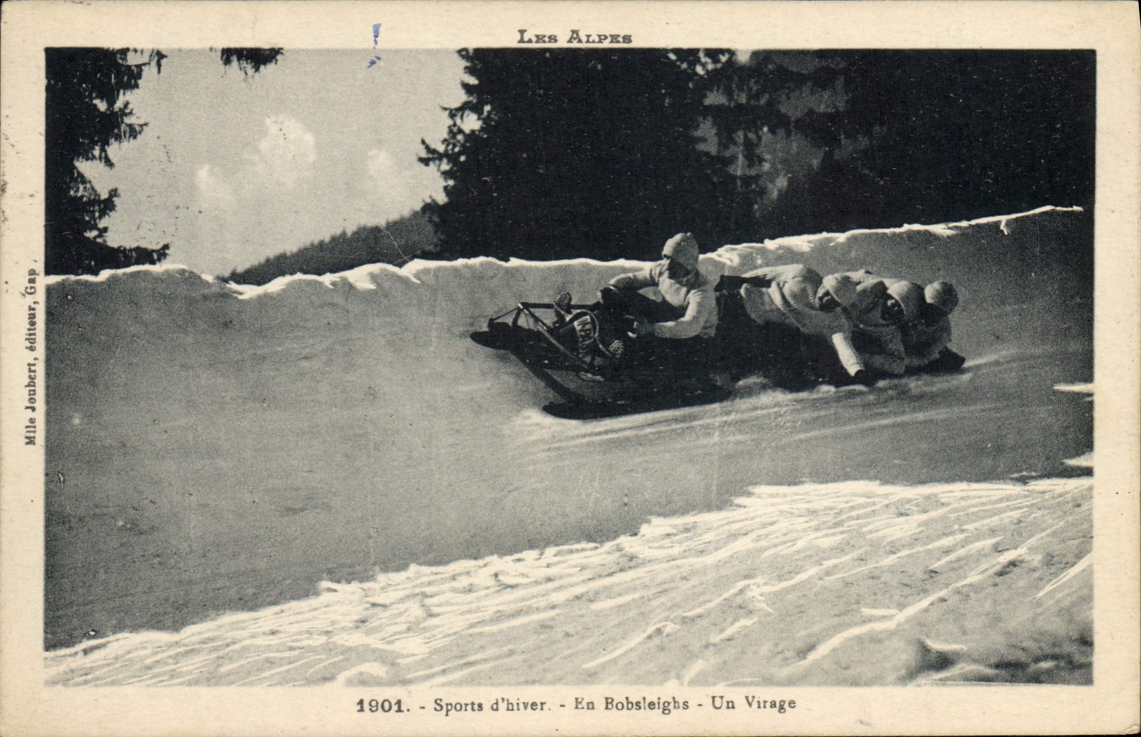 CPA Sports d'hiver Ski En Bobsleighs Un virage