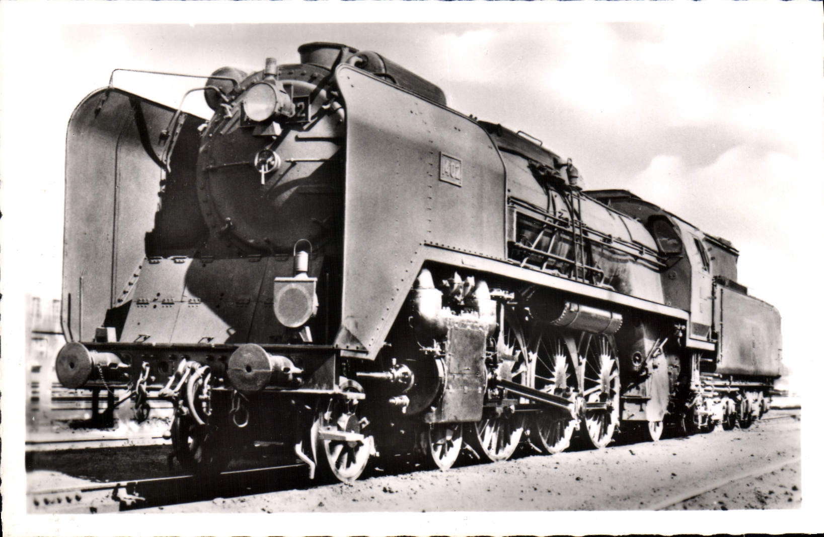 VINTAGE POSTCARD Train Lorraine Alsace Engine Engines S 16 1401 and 1402