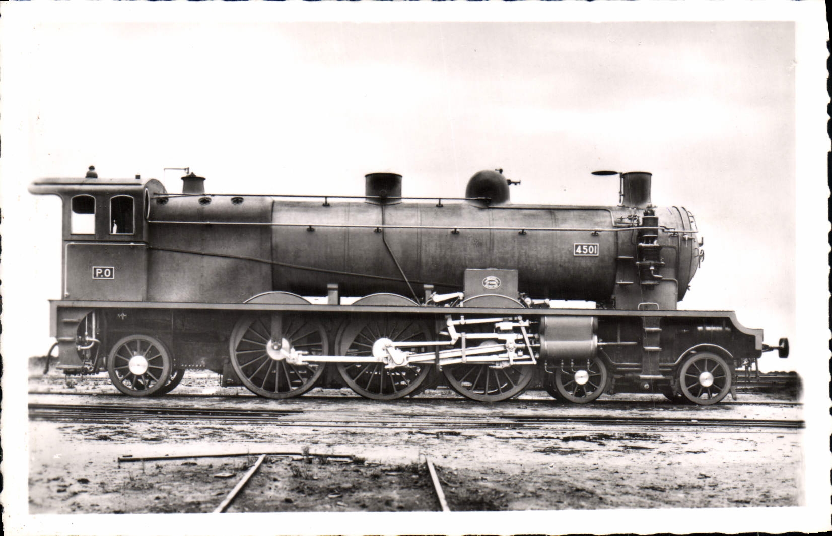 VINTAGE POSTCARD Train Engine 4501
