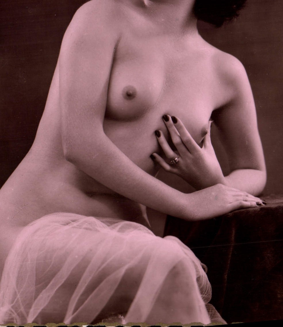 CPM Nu erotique Femme