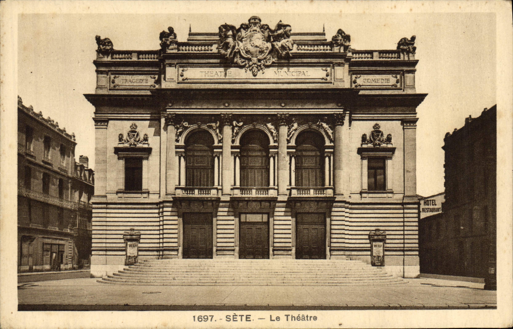 VINTAGE POSTCARD the Sete theater