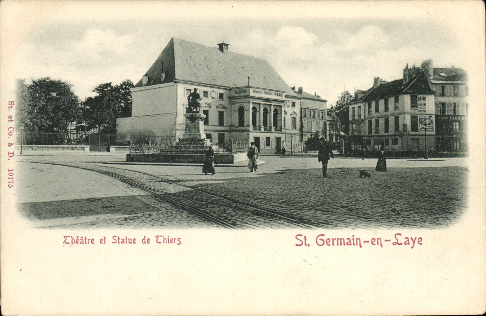 CPA Le theatre et statue de Thiers Saint-Germain-en-Laye