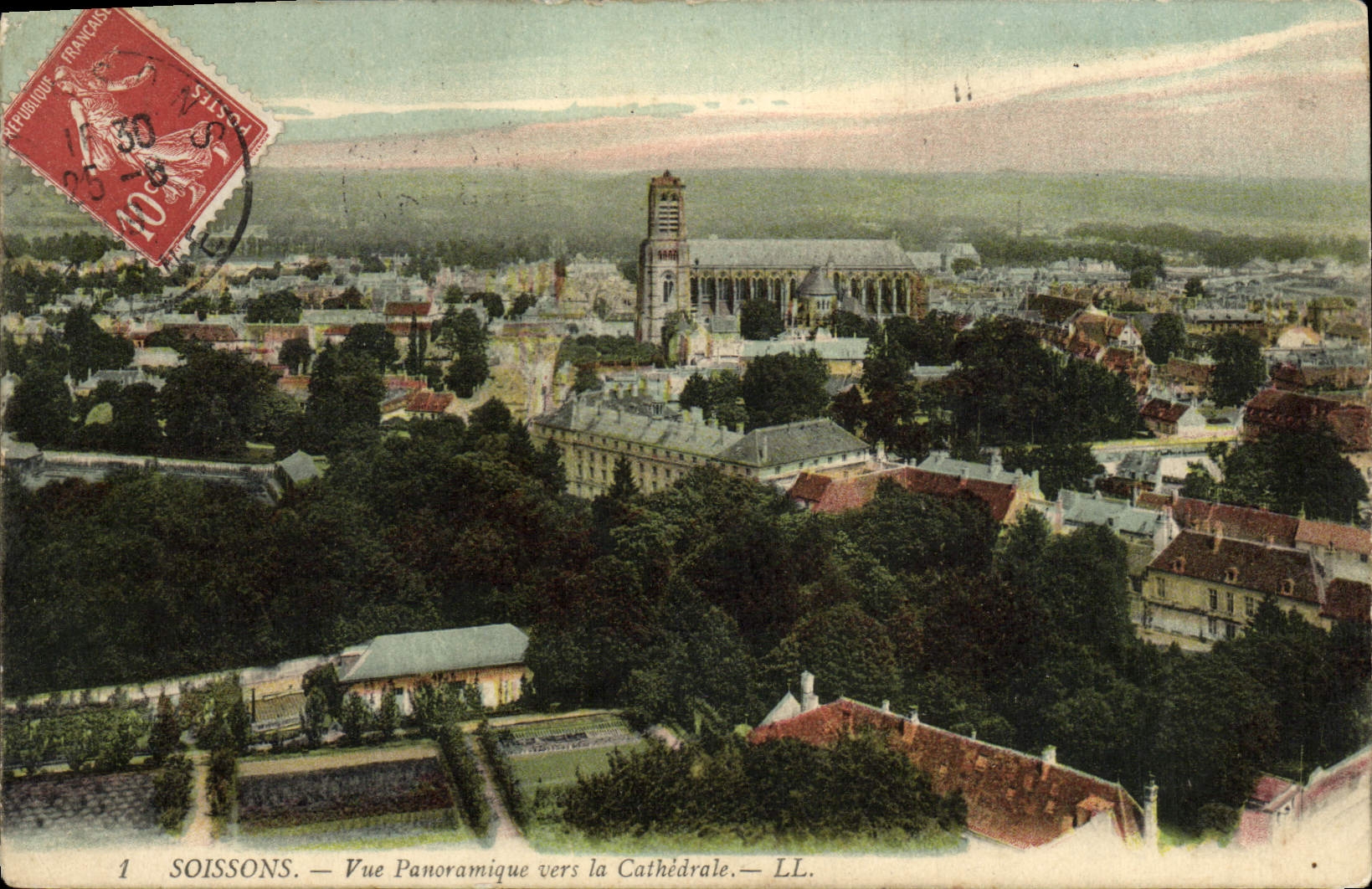 VINTAGE POSTCARD Soissons Panoramic View Towards the Cathedral