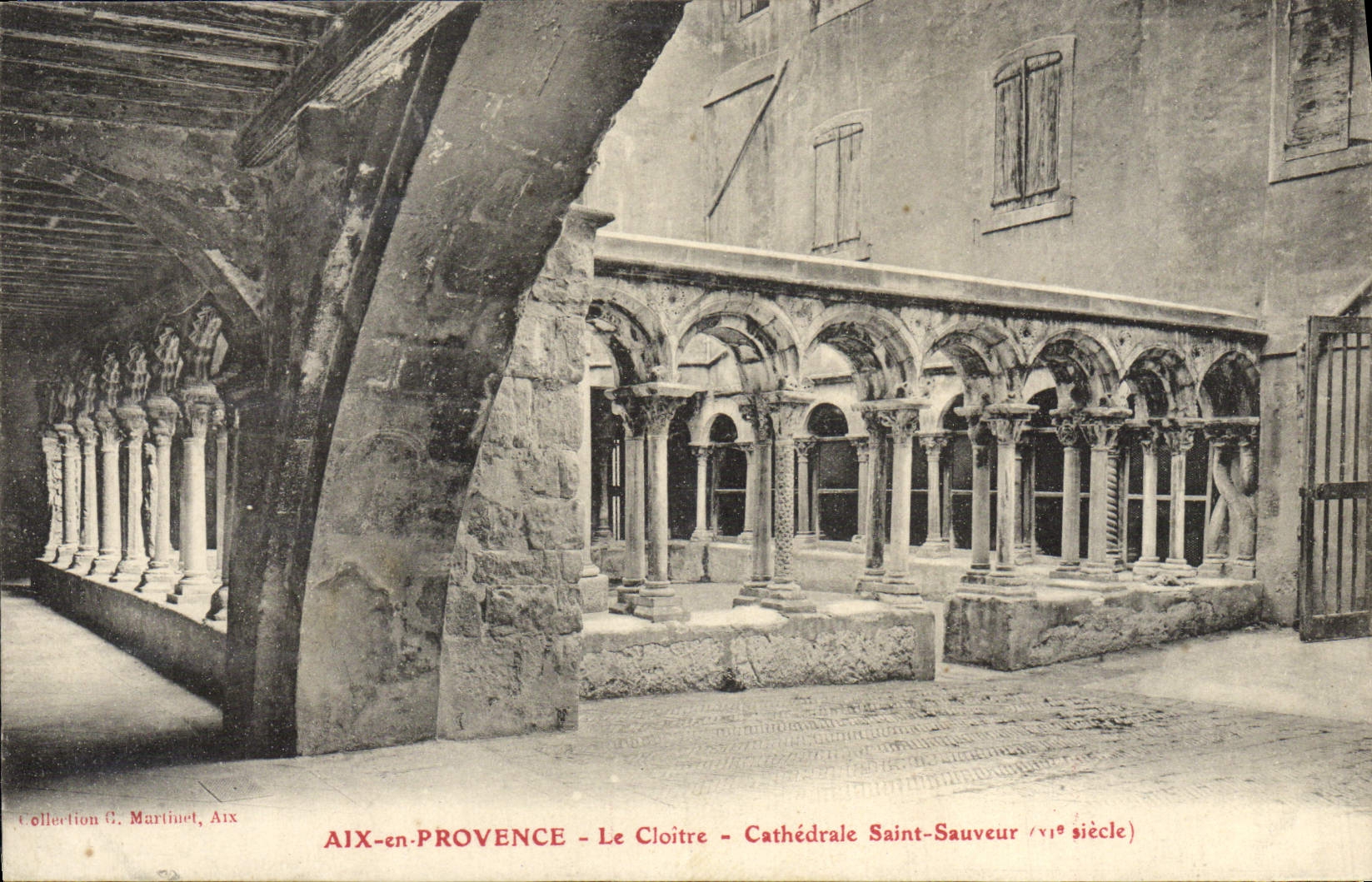 CPA Aix En Provence Cathedrale St Sauveur Le cloitre