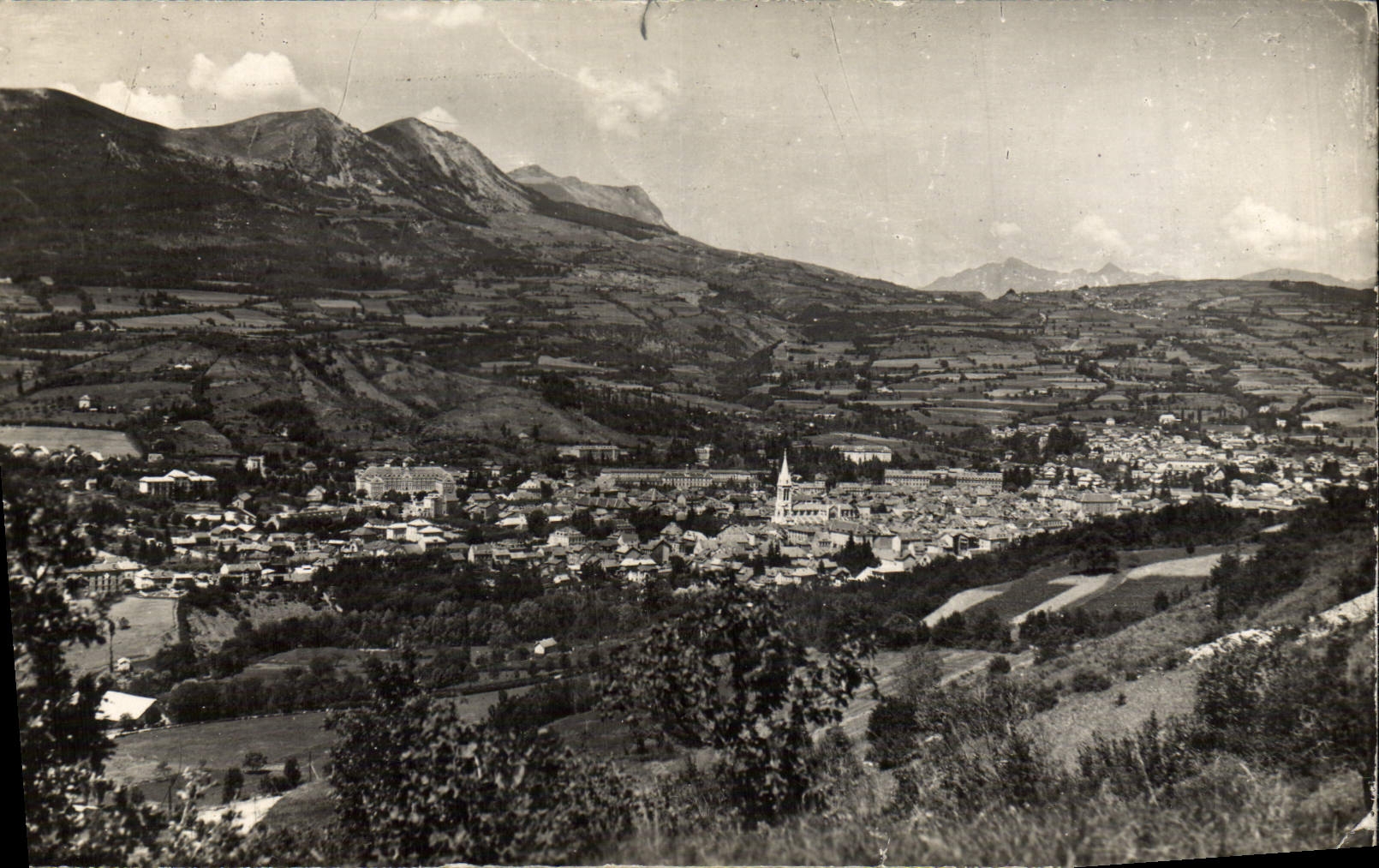 MODERN CARD Gap Panoramic View the collar Bayard