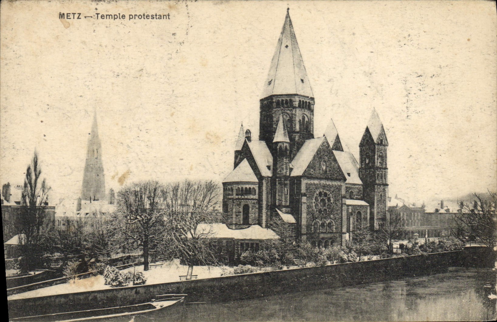 VINTAGE POSTCARD Temple protesting Metz