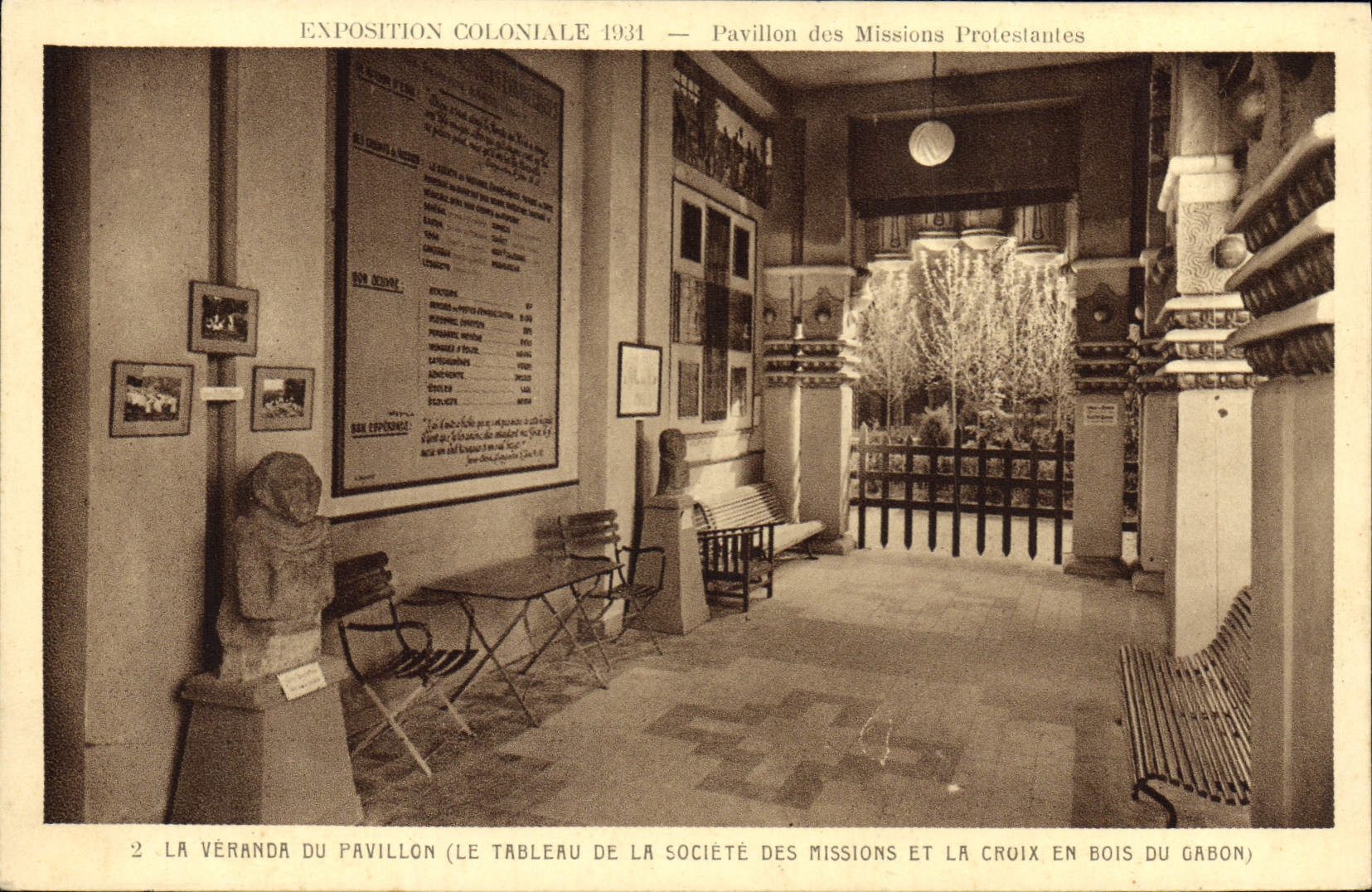 CPA Paris Exposition coloniale 1931 Pavillon des missions protestantes Veranda du pavillon 