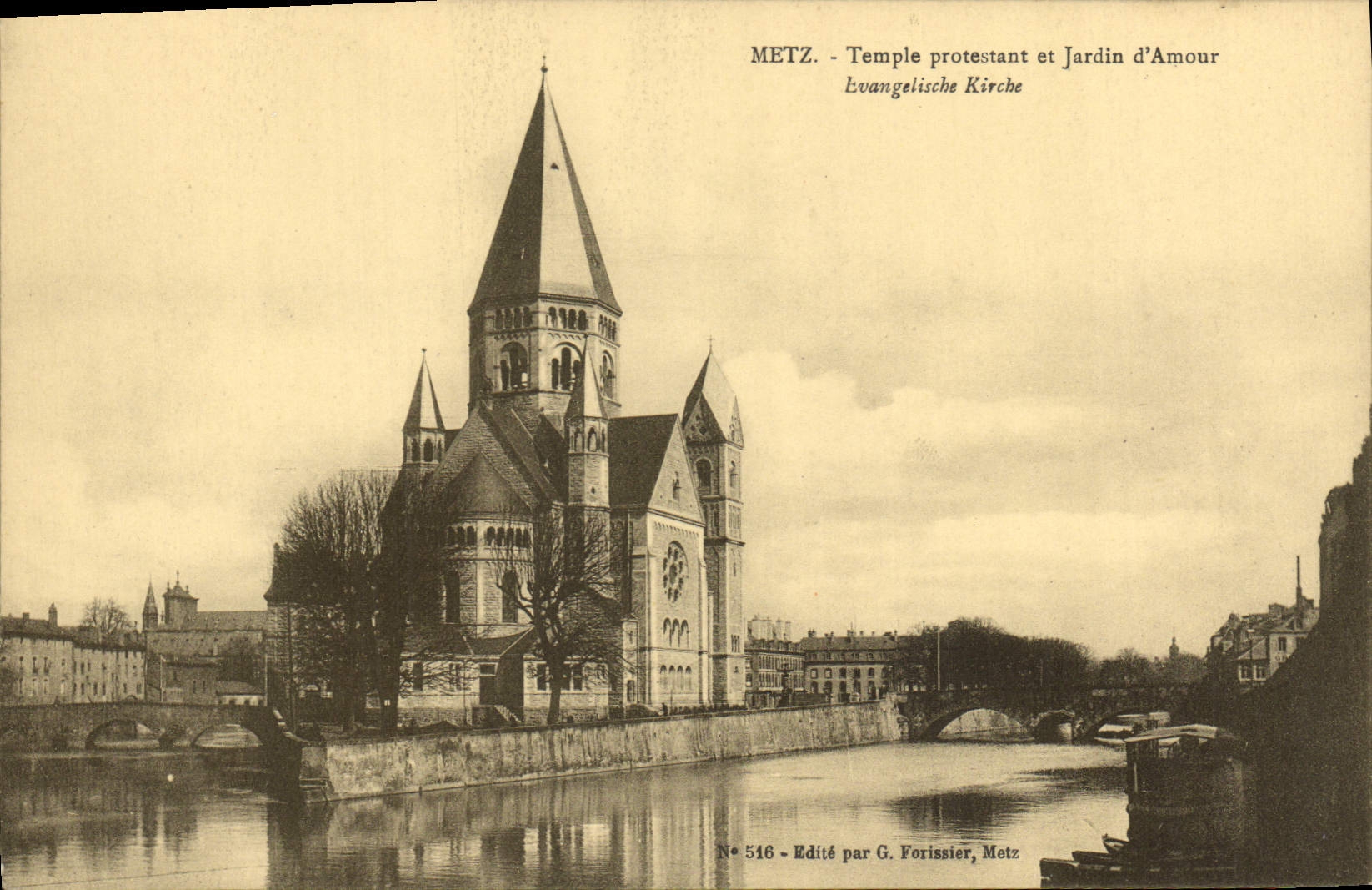 CPA Metz Temple protestant et jardin d'amour