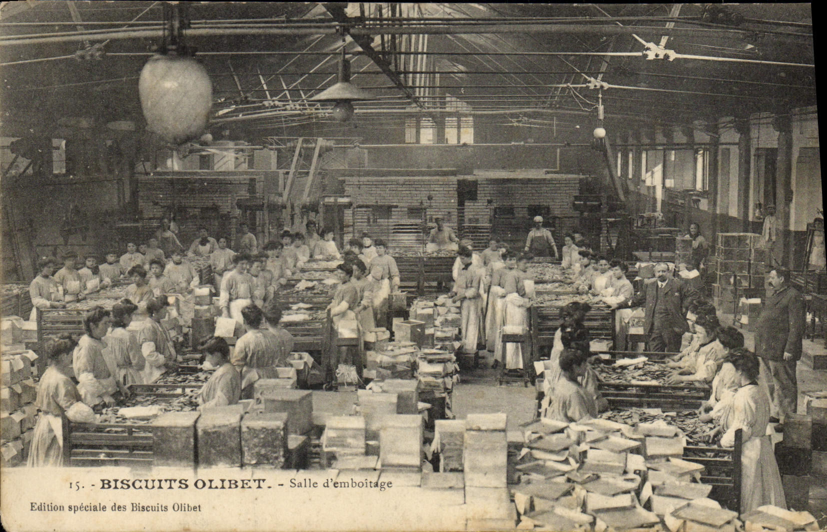 VINTAGE POSTCARD Cookies Olibet Room of assembly