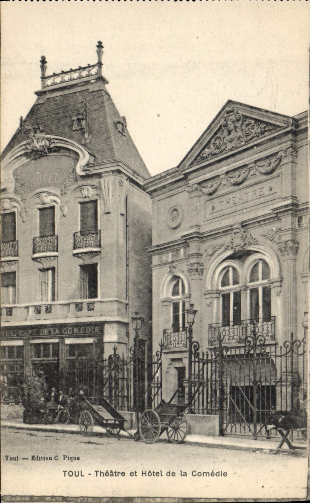 CPA Le theatre et Hotel de la Comedie Toul