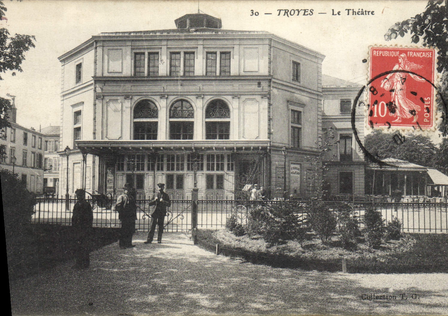 CPA Le theatre Troyes