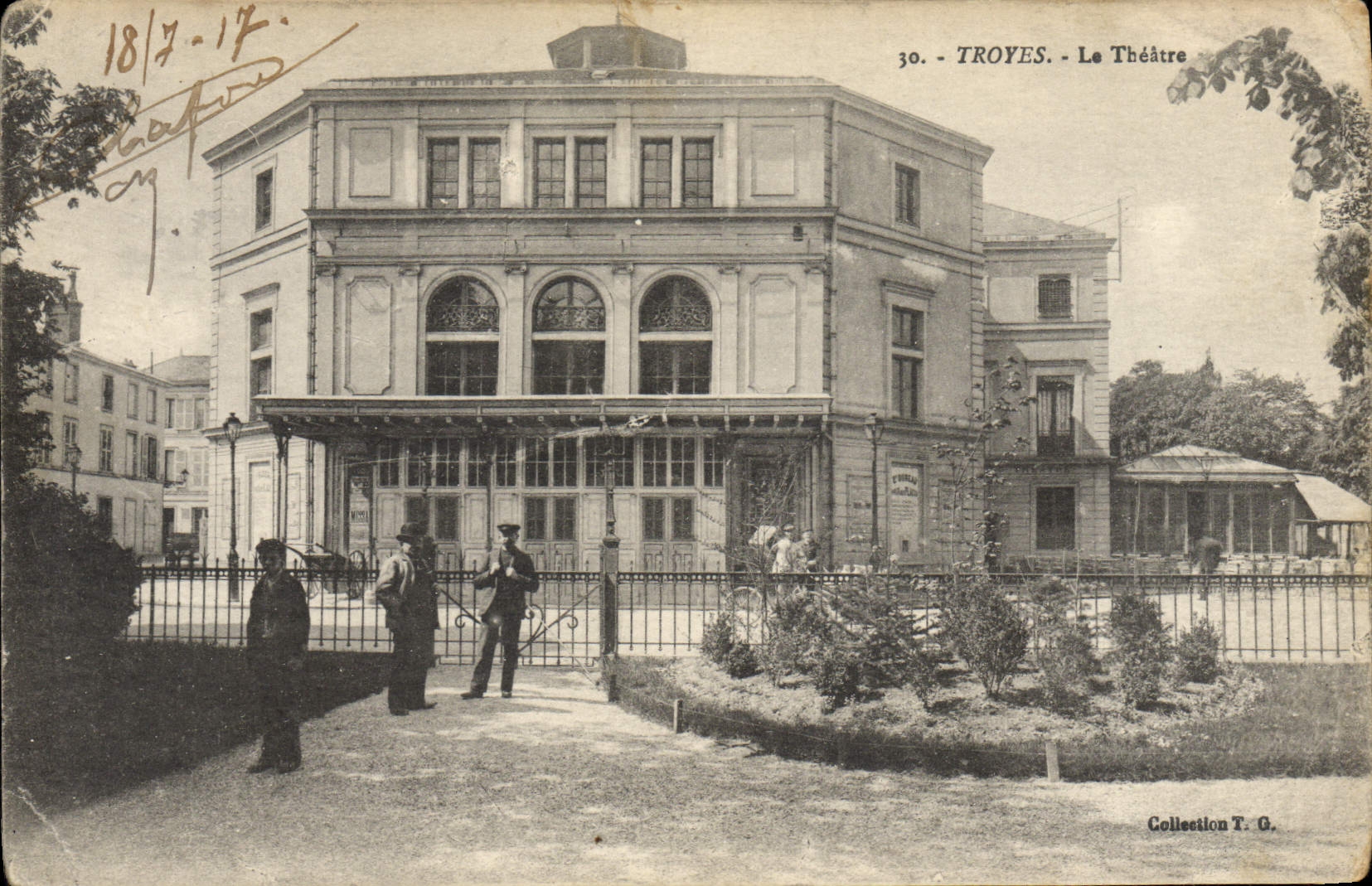 CPA Le theatre Troyes