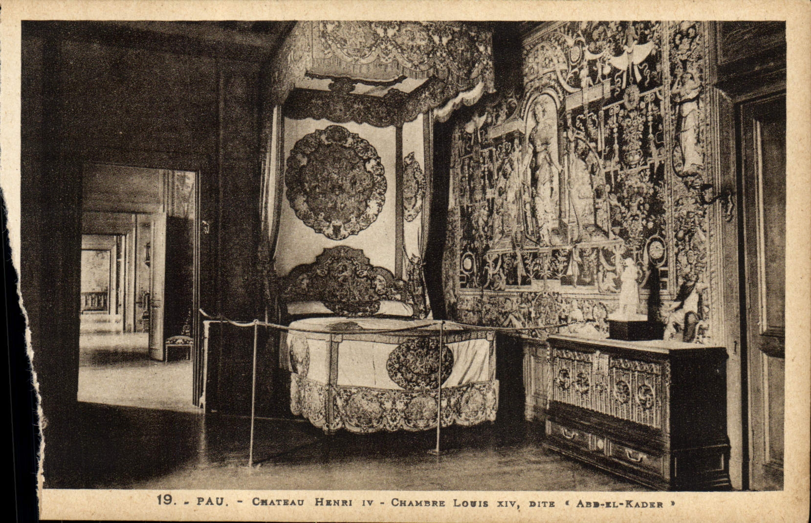 CPA Pau Chateau Henri IV Chambre Louis XIV dite Abd el Kader 