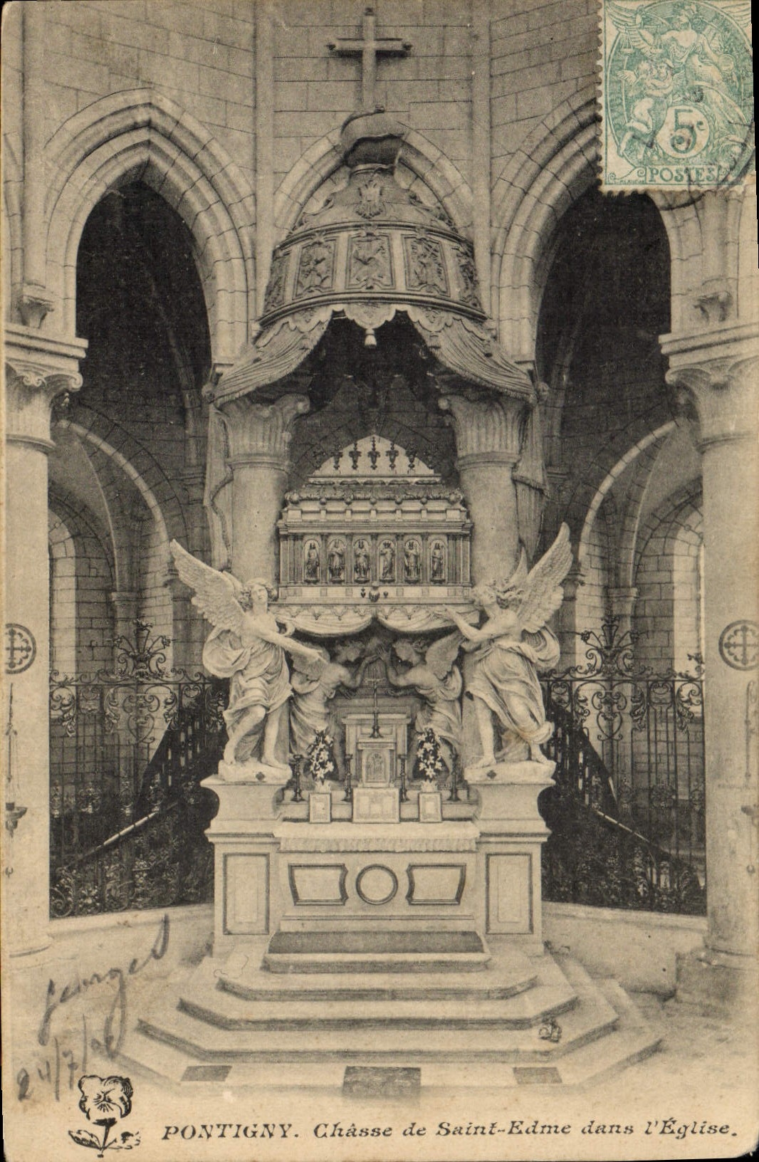 VINTAGE POSTCARD Pontigny Drives out of Edme Saint In the church