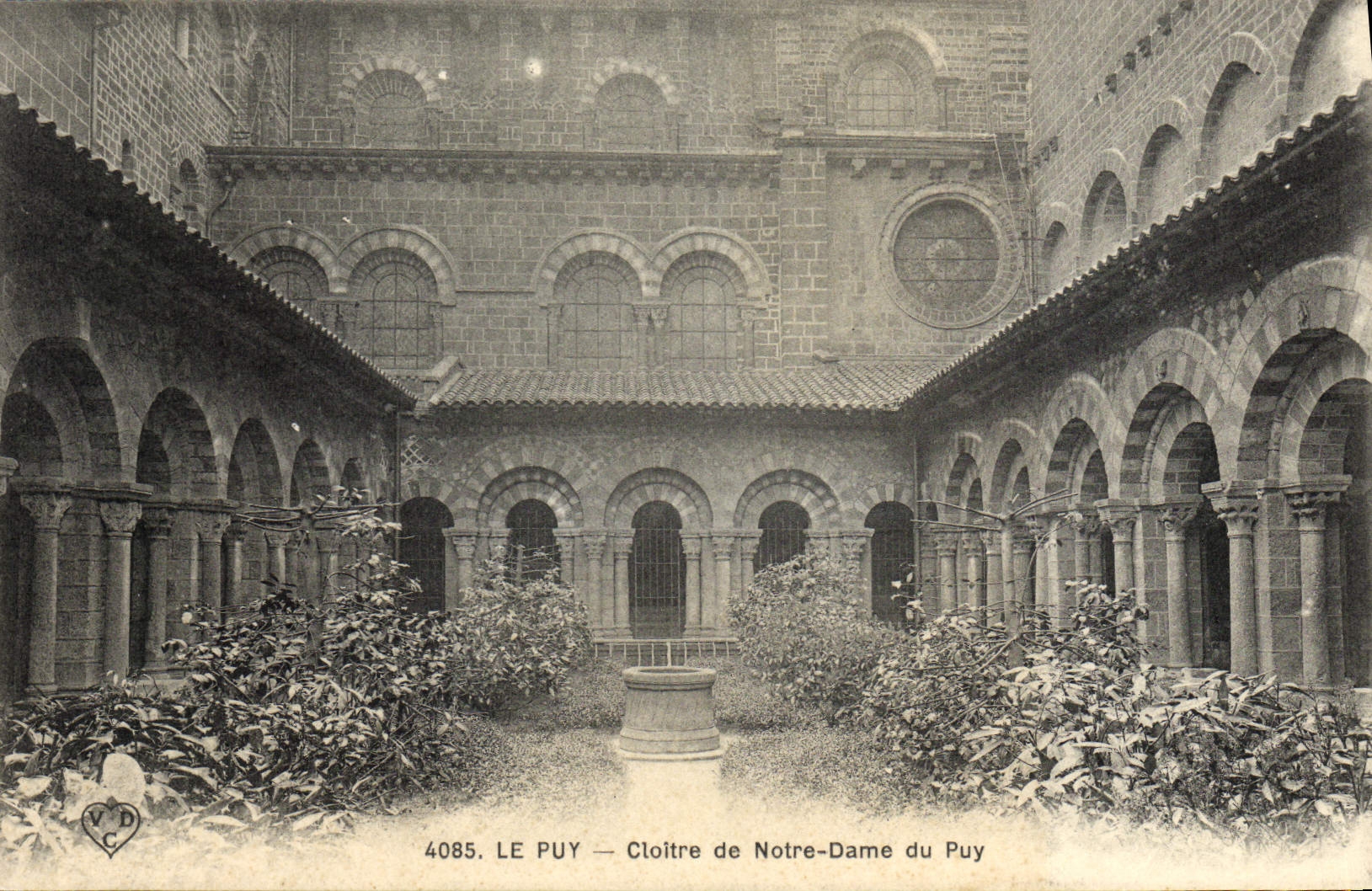 VINTAGE POSTCARD Puy Cloister of Notre Dame of Puy