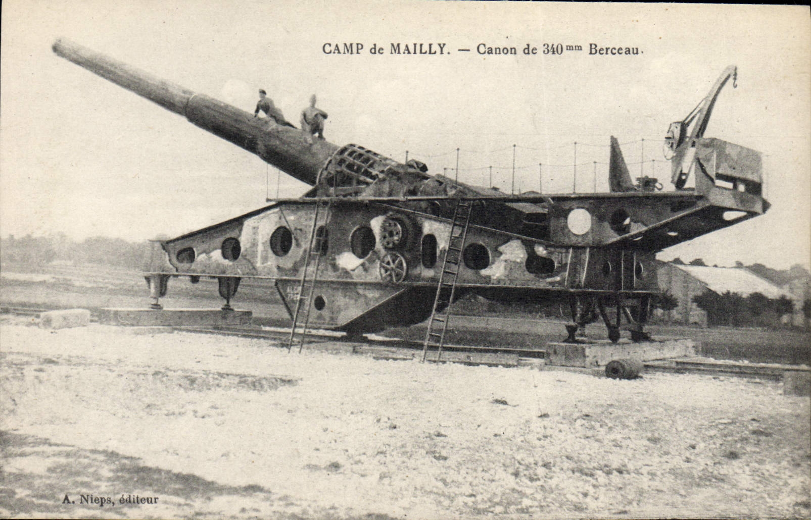 CPA Militaria Camp de mailly canon de 340mm berceau 