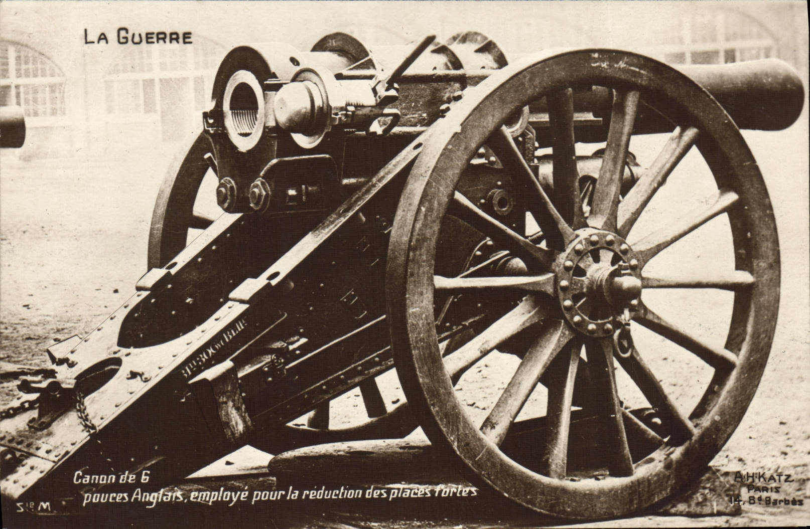 VINTAGE POSTCARD Militaria Canon of 6 English inches