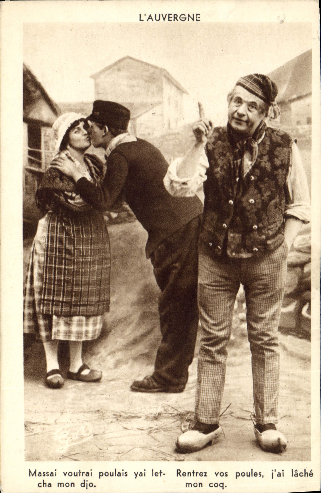 CPA Folklore Auvergne 