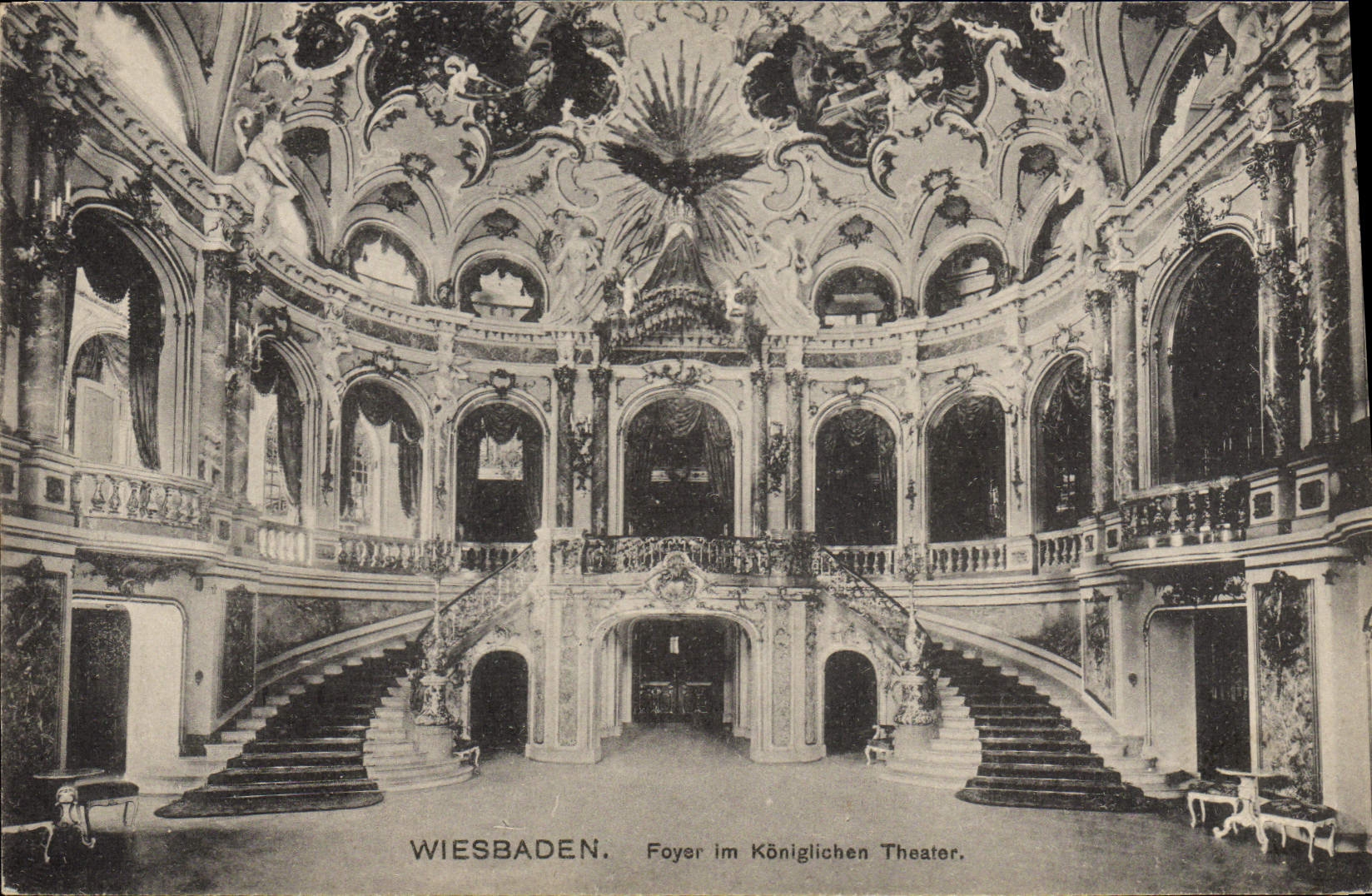 VINTAGE POSTCARD Wiesbaden Theater