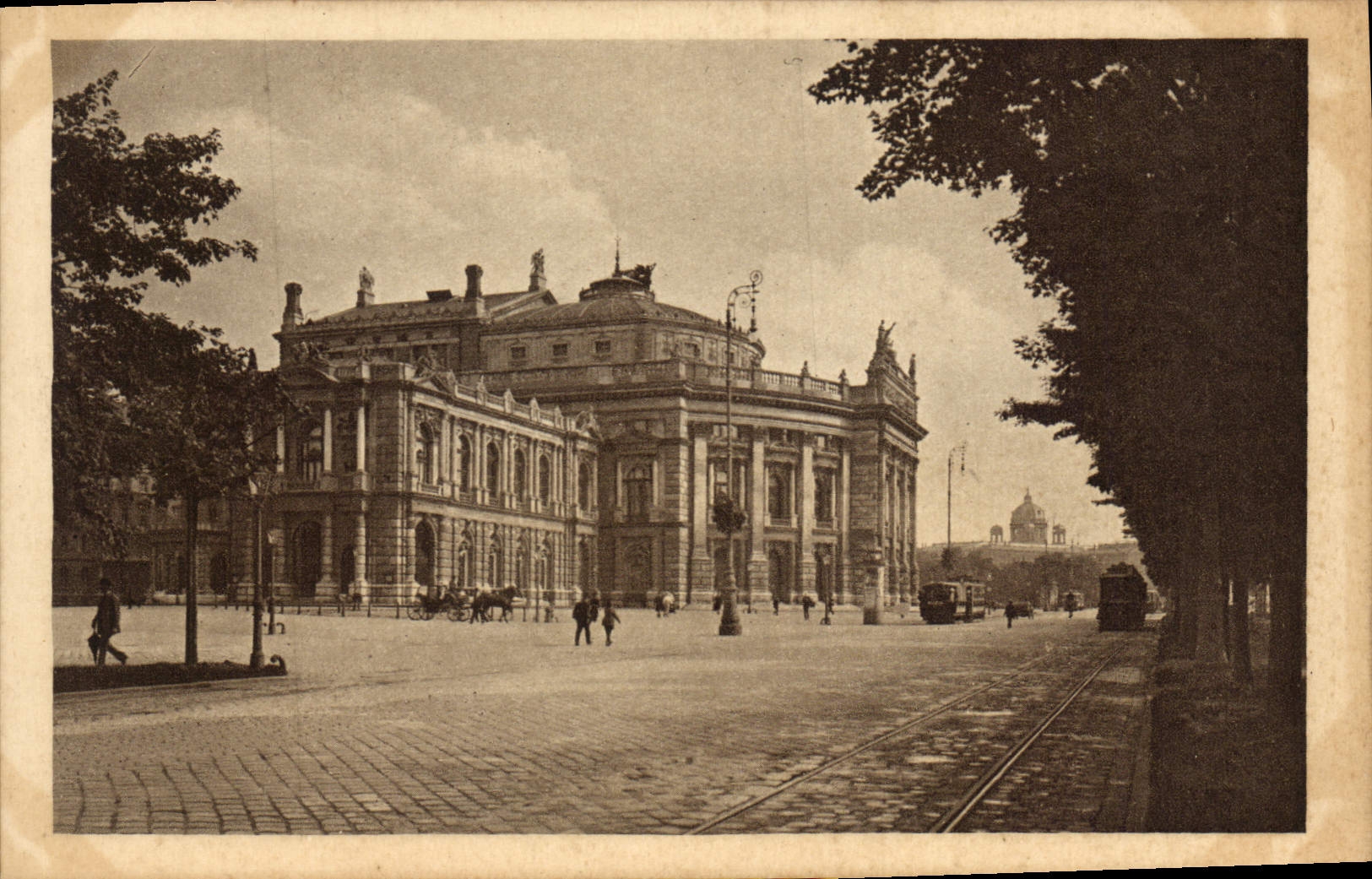 VINTAGE POSTCARD Theater Wien Burgtheater