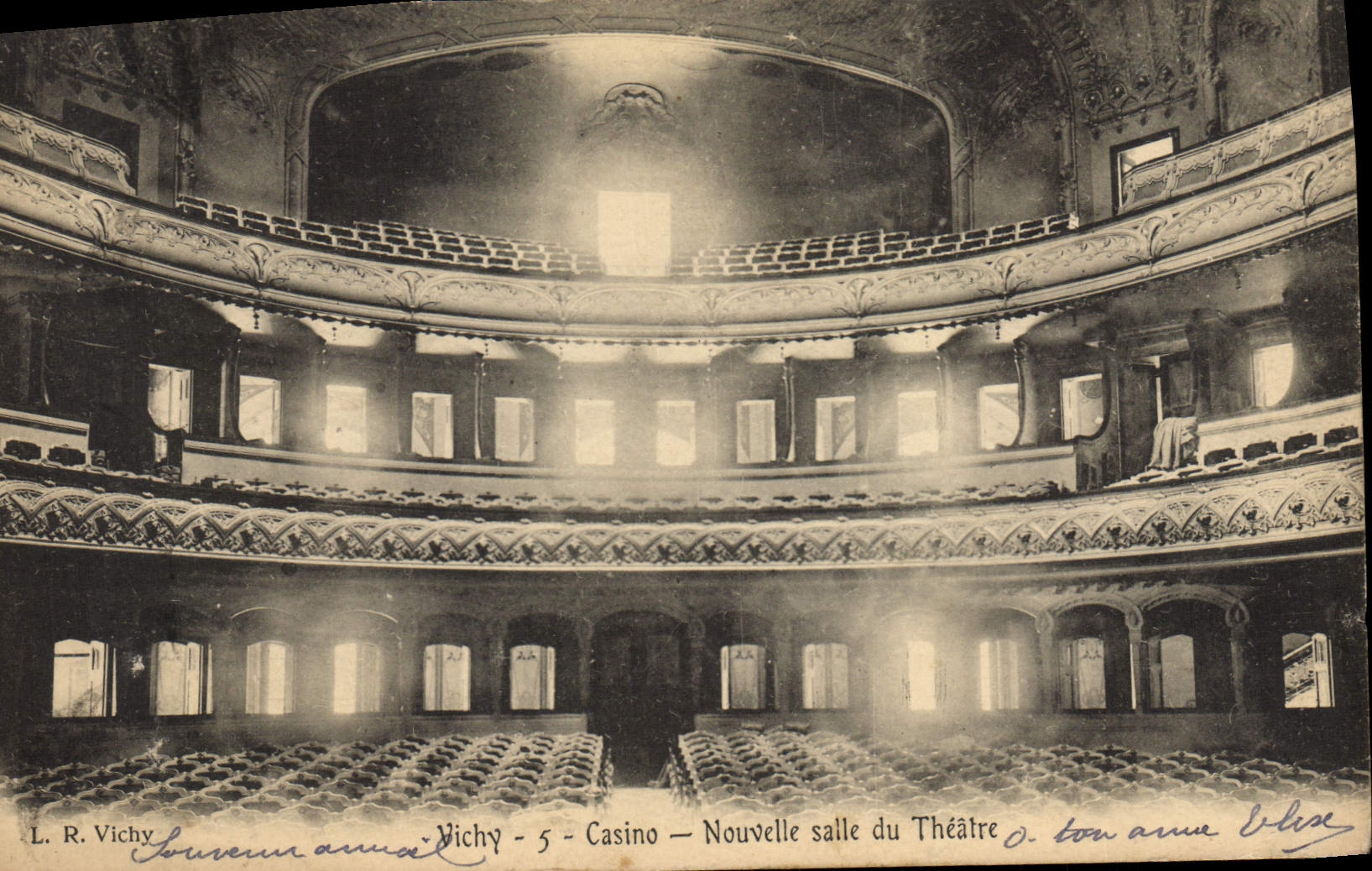 CPA Vichy Casino Nouvelle salle du Theatre 