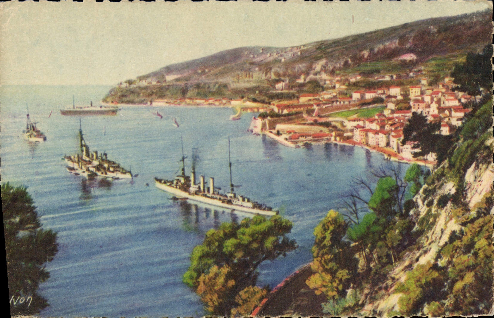 CPA Villefranche sur mer La rade et la ville vues de la corniche Bateaux