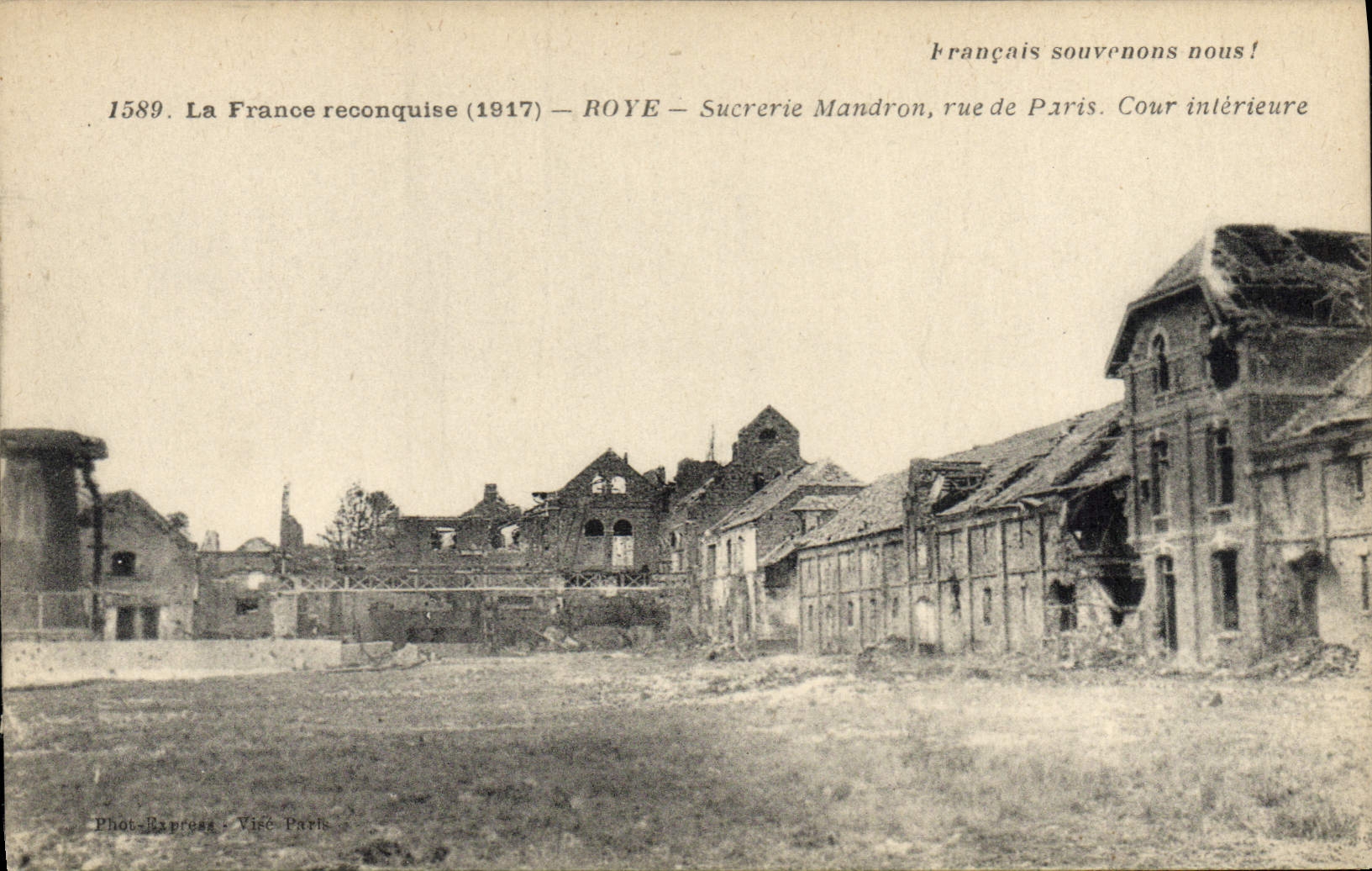 VINTAGE POSTCARD Sugar refinery Mandron street of Paris interior Court Roye