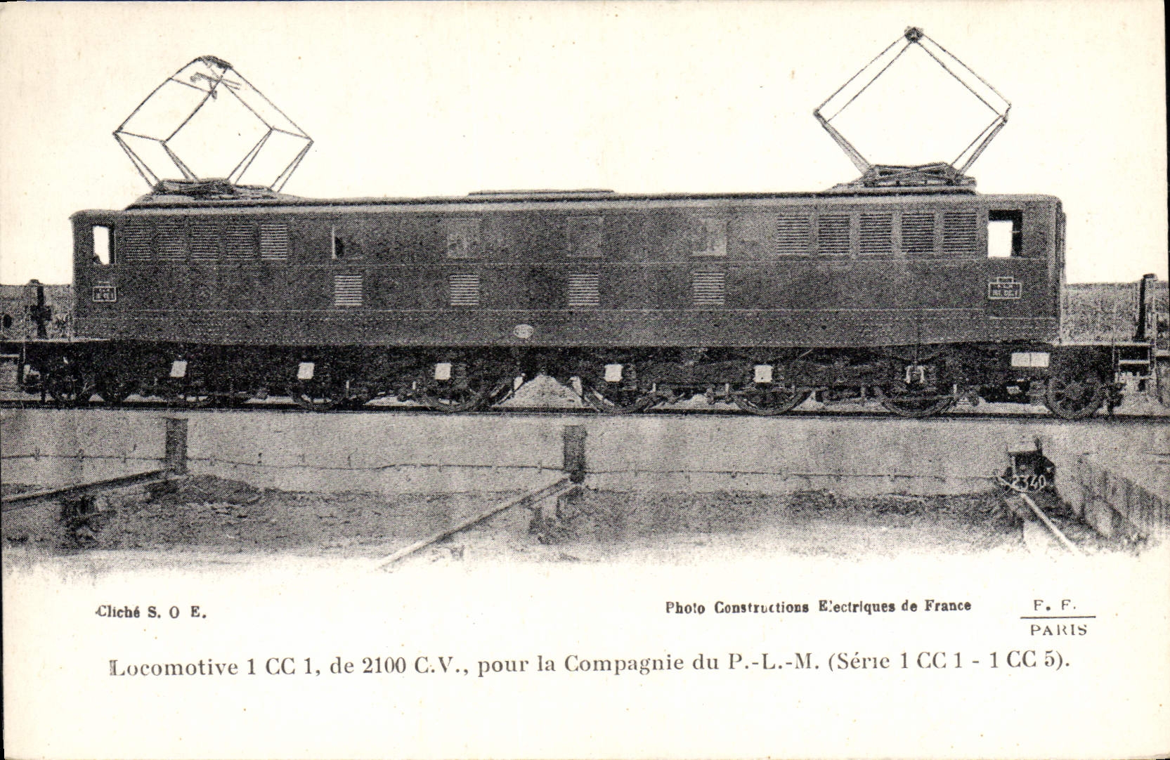 VINTAGE POSTCARD Train Engine 1 DC 1 of 2100 CV of the Company of the PLM