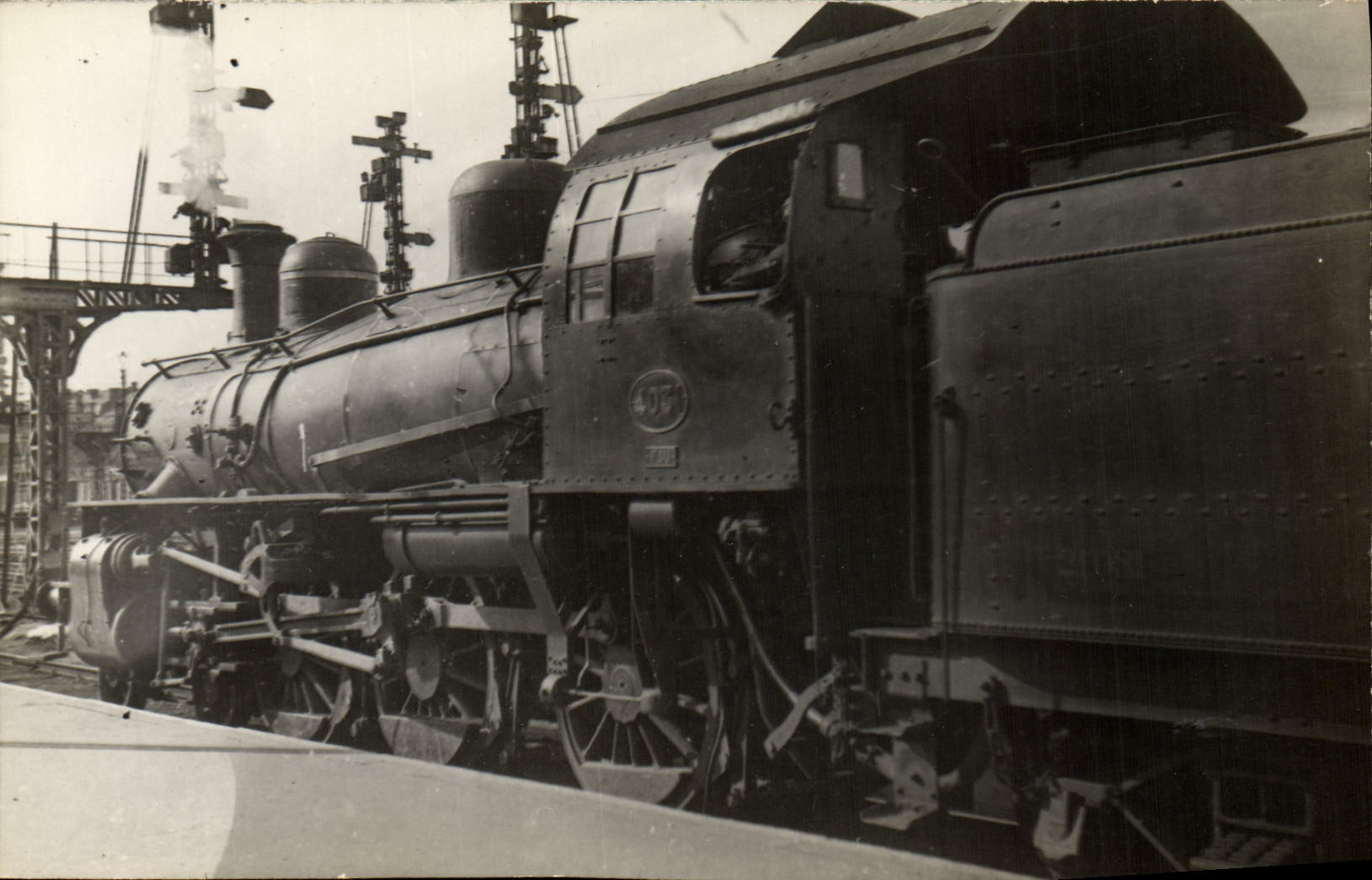Photo Train Locomotive Hermann Type 46